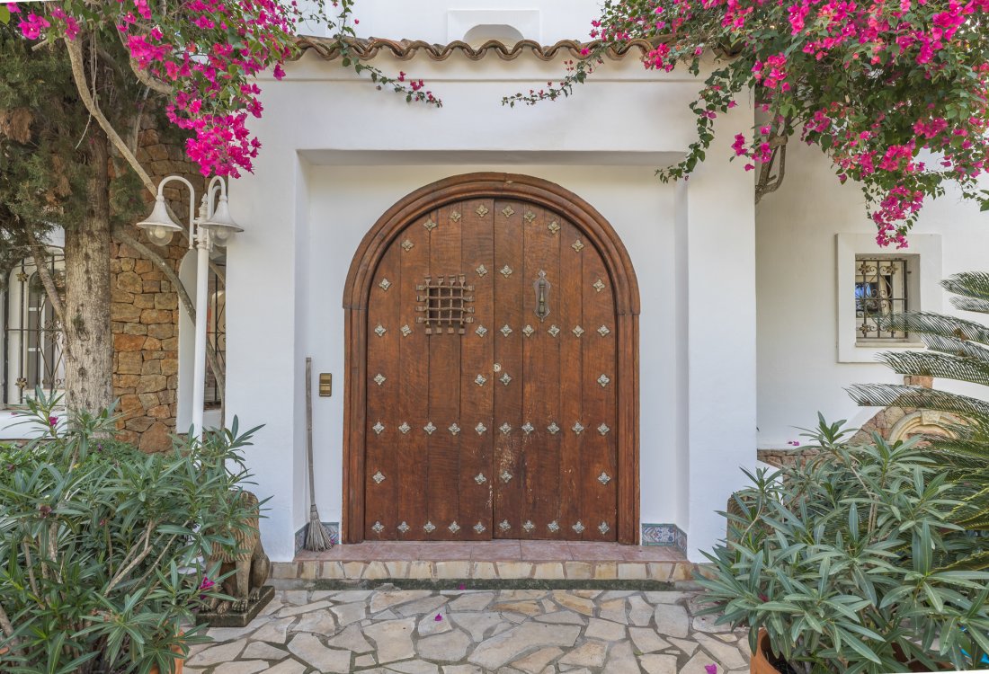 Beeindruckende Villa mit Touristenlizenz und Meerblick - 6