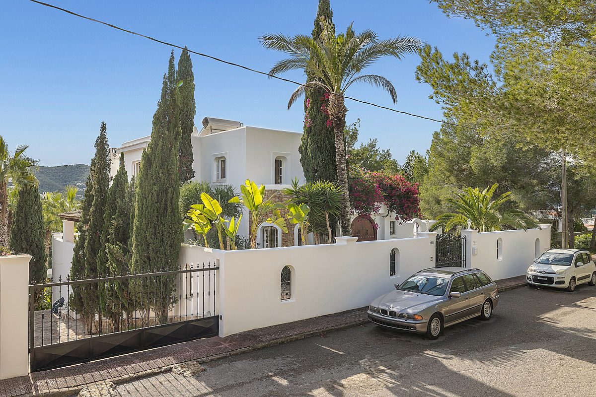 Beeindruckende Villa mit Touristenlizenz und Meerblick - 15