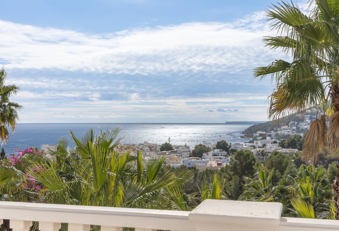 Beeindruckende Villa mit Touristenlizenz und Meerblick - 4