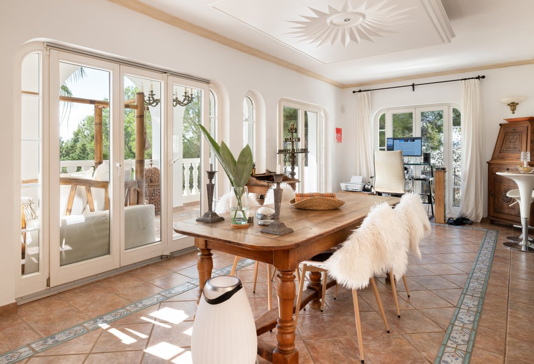 Beeindruckende Villa mit Touristenlizenz und Meerblick - 8