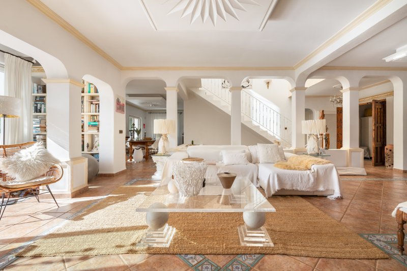 Beeindruckende Villa mit Touristenlizenz und Meerblick - 2