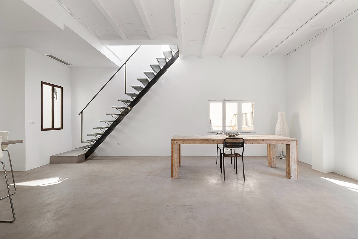 Fully renovated penthouse in prime La Marina location - 6
