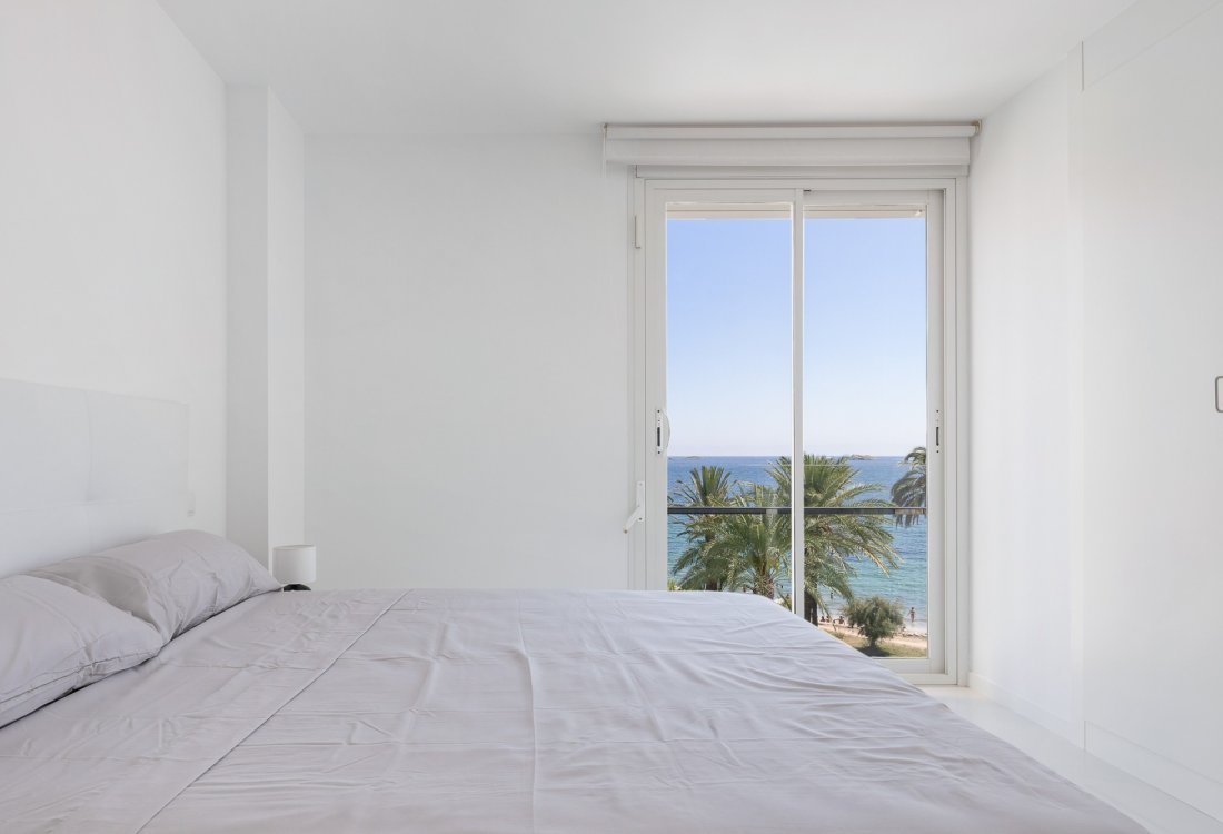 Stylish apartment with direct beach access - 7