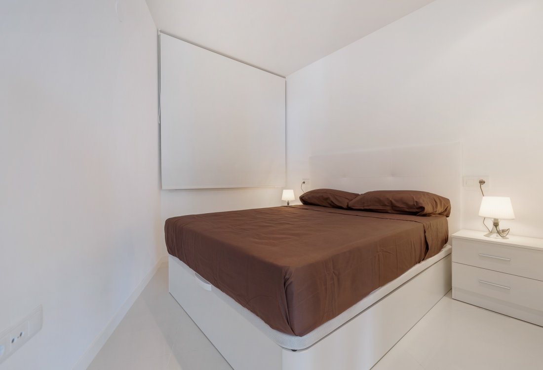 Stylish apartment with direct beach access - 9