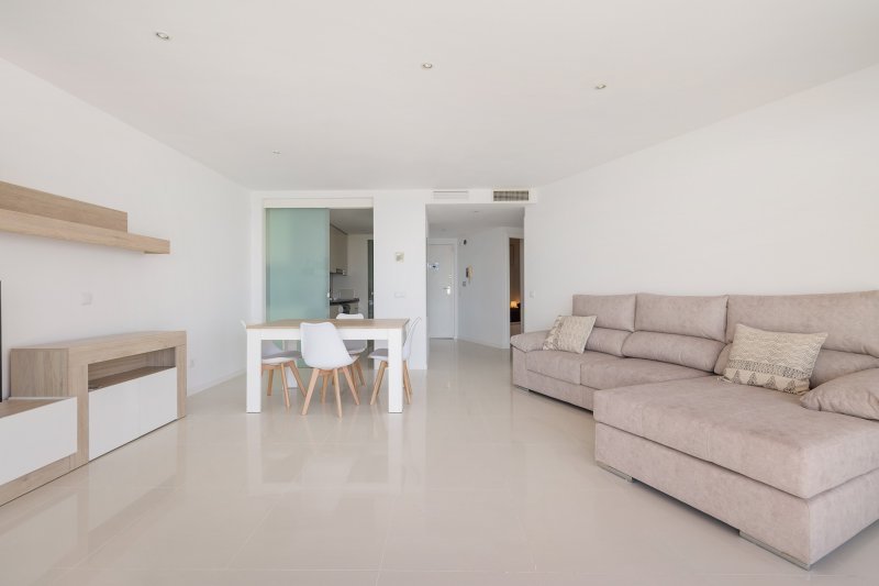 Stylish apartment with direct beach access - 4