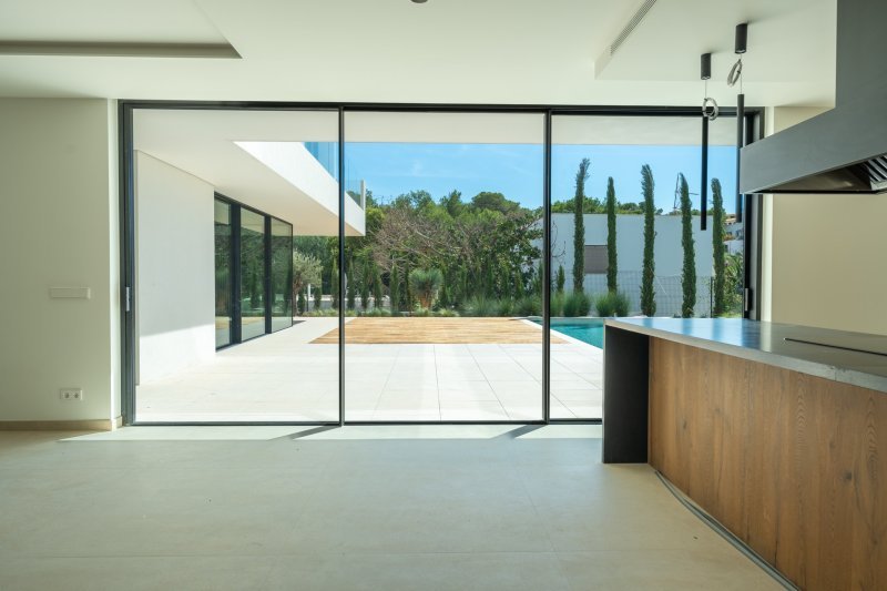 Villa moderna en zona tranquila - 2