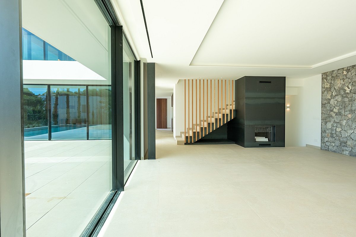 Modern villa in tranquil area - 9