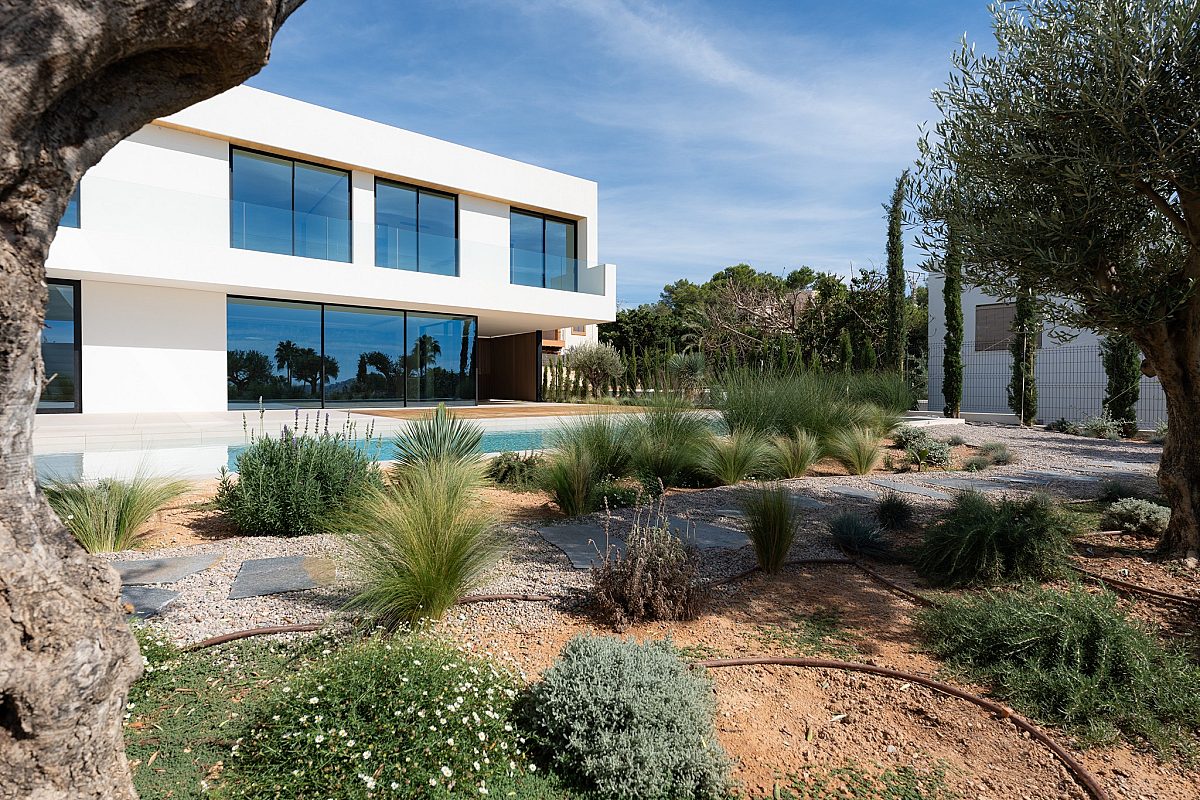 Modern villa in tranquil area - 22