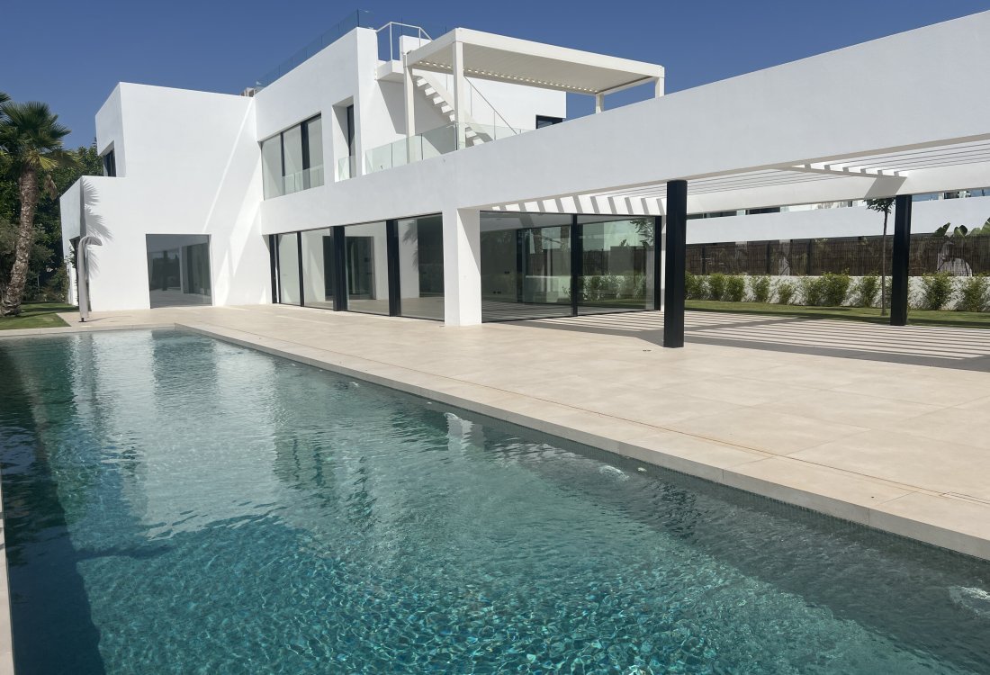Newly built villa in walking distance to beach - 3