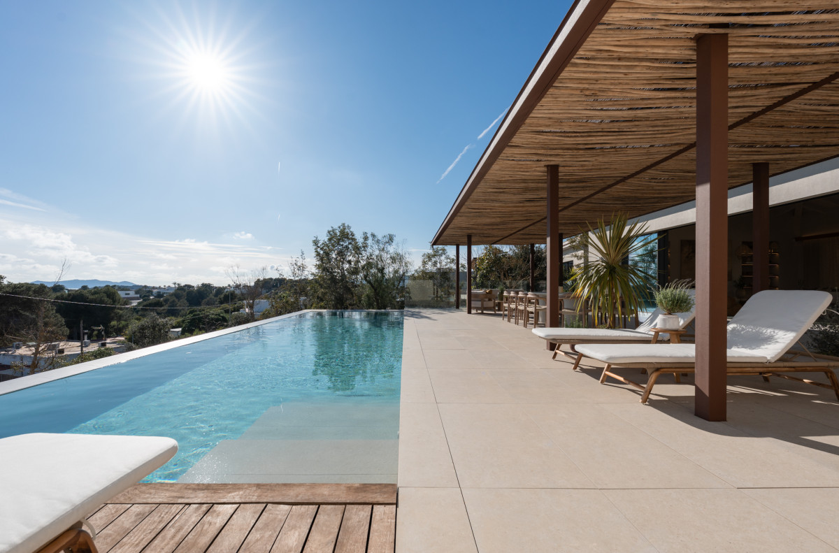 Exklusive Neubau-Villa in Cap Martinet mit Panorama-Meerblick - 4