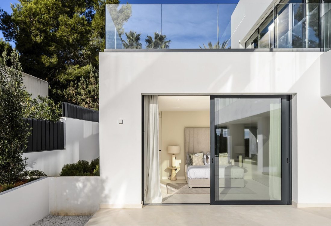 Luxurious newly built villa with top views in a gated community - 43