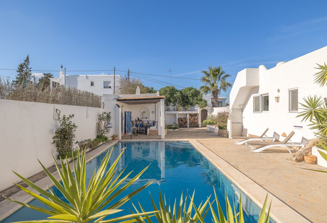 Encantadora propiedad en el campo - 24