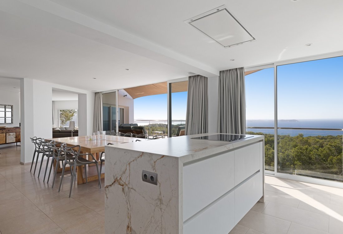 Modern villa with rental licence and breathtaking sea and sunset views - 3