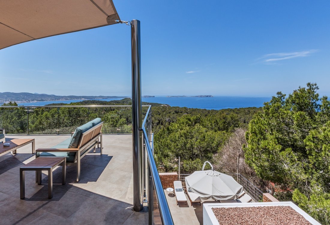 Modern villa with rental licence and breathtaking sea and sunset views - 12