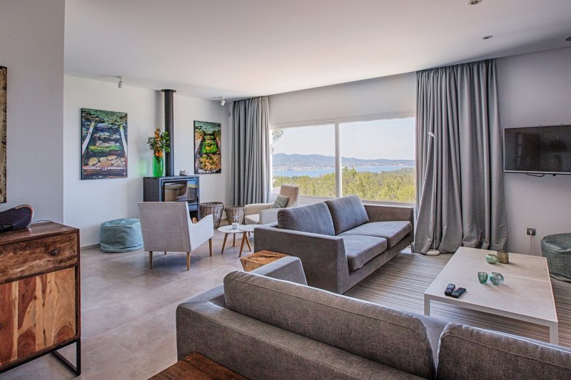 Moderna villa con licencia de alquiler e impresionantes vistas al mar y a la puesta de sol - 4