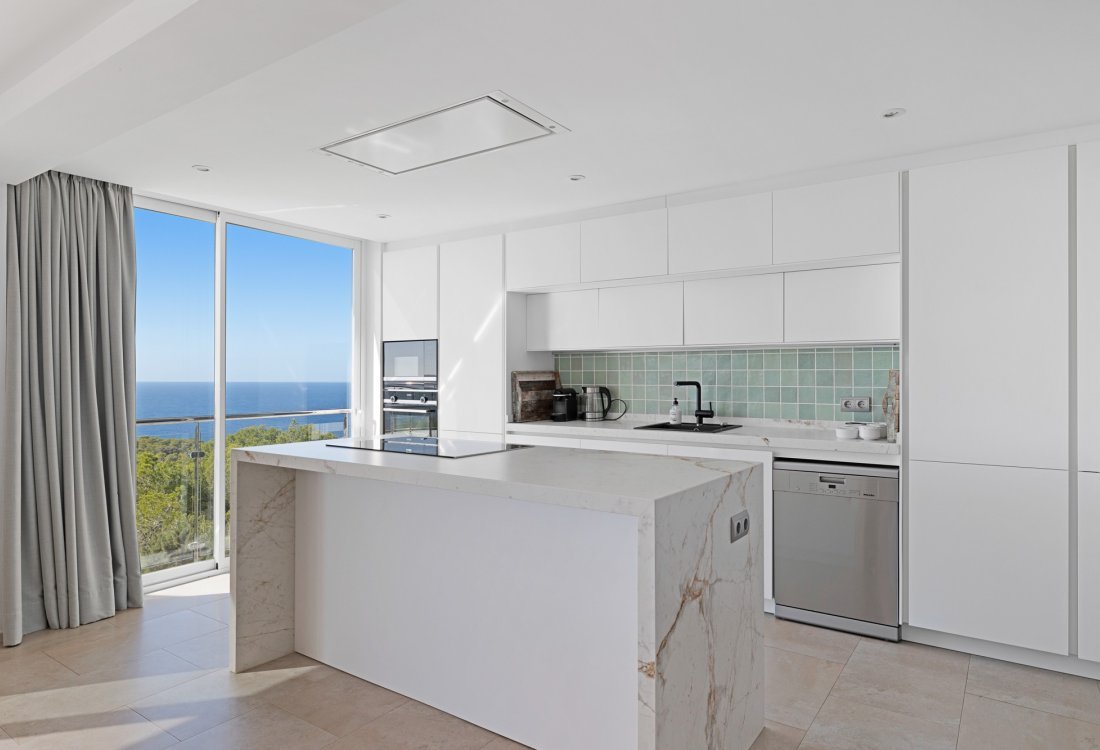Modern villa with rental licence and breathtaking sea and sunset views - 11