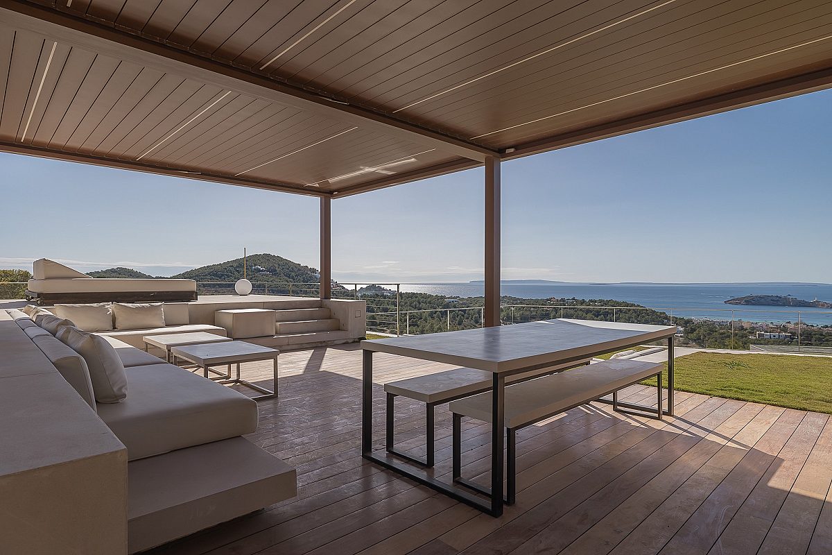 Villa mediterránea con vistas panorámicas al mar en Can Rimbau - 32