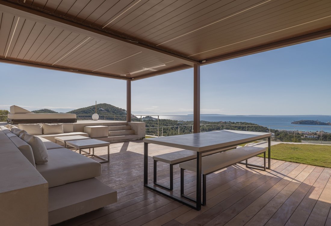 Mediterranean Villa with panoramic sea views in Can Rimbau - 32