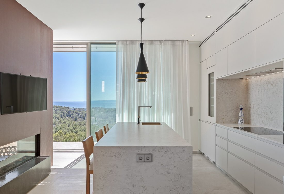 Mediterranean Villa with panoramic sea views in Can Rimbau - 12