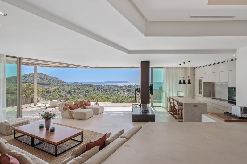 Mediterranean Villa with panoramic sea views in Can Rimbau - 2