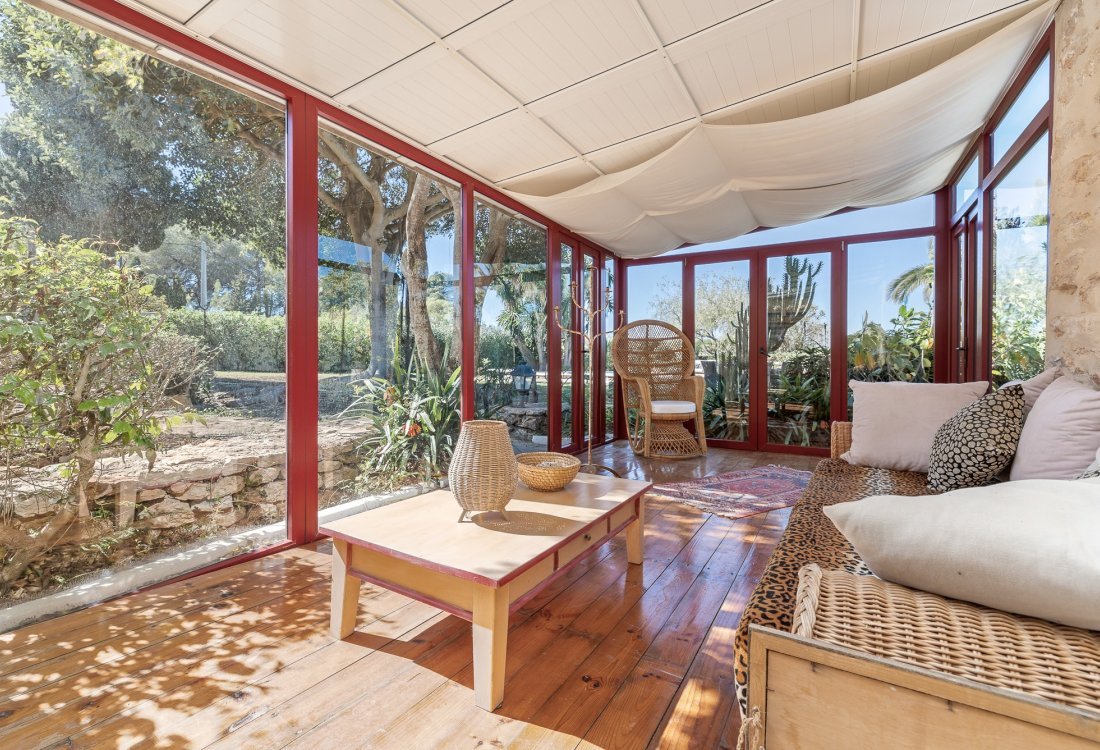 Traditional finca with dreamlike garden - 4