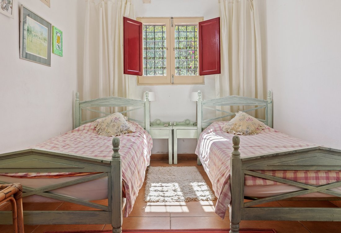 Traditional finca with dreamlike garden - 19