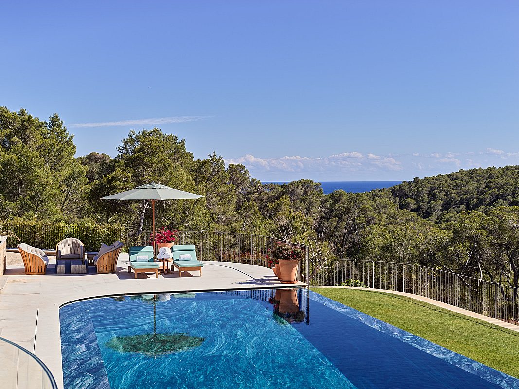 Villa excepcional con vistas al mar en plena naturaleza - 2