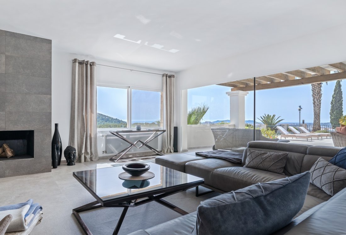 Stylish villa with beautiful sea views in gated urbanisation - 7