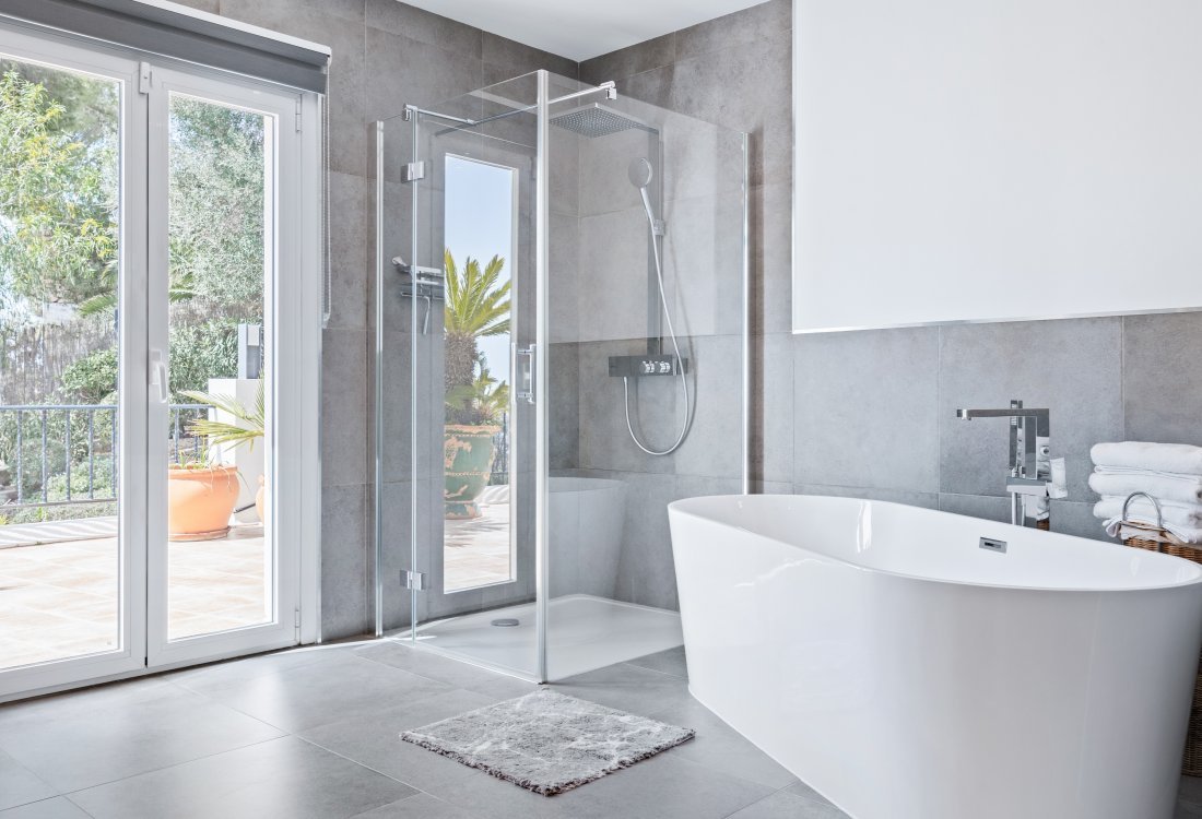 Stylish villa with beautiful sea views in gated urbanisation - 12