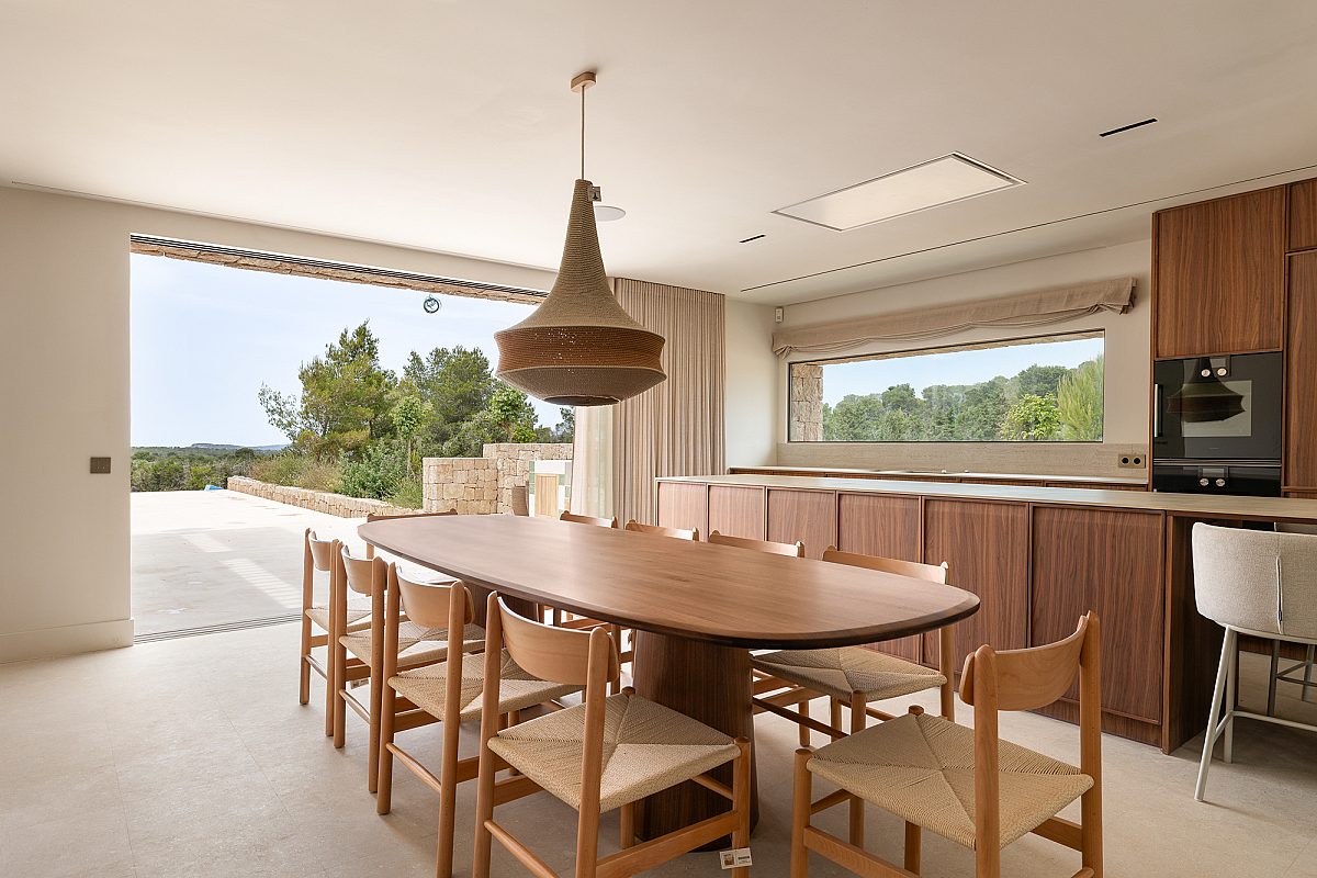Impresionante villa de nueva construcción en la costa oeste de Ibiza - 20