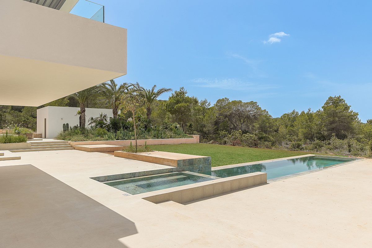 Impresionante villa de nueva construcción en la costa oeste de Ibiza - 23