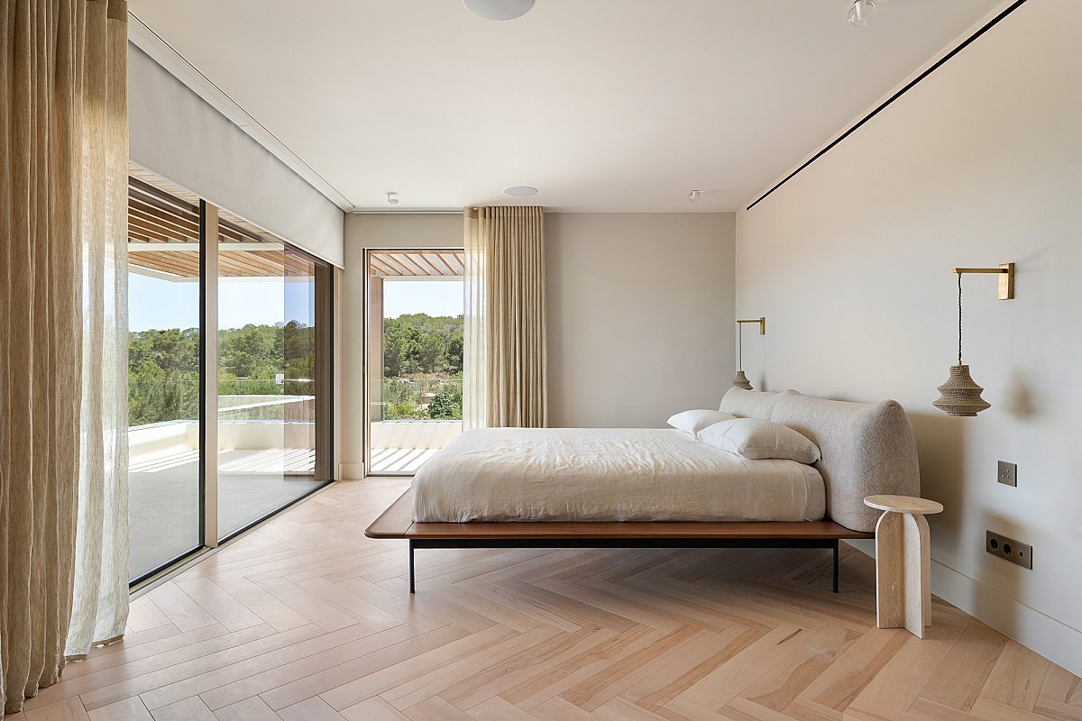 Impresionante villa de nueva construcción en la costa oeste de Ibiza - 9
