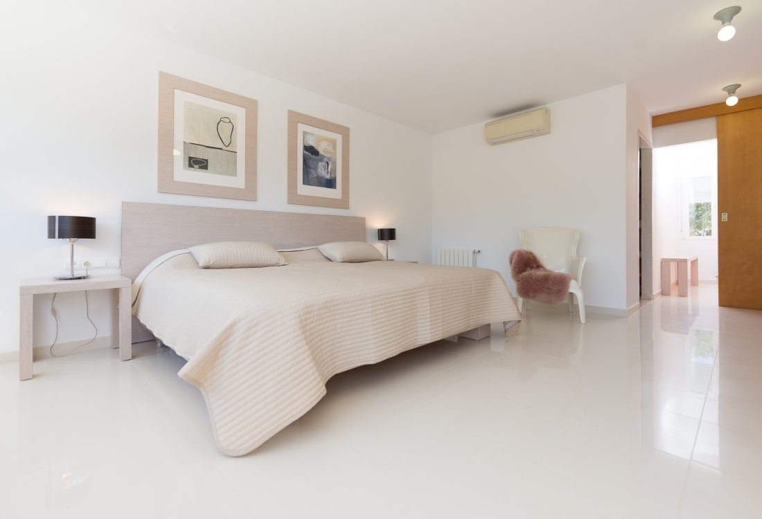 Moderne Villa mit turistischer Vermietlizenz - 13