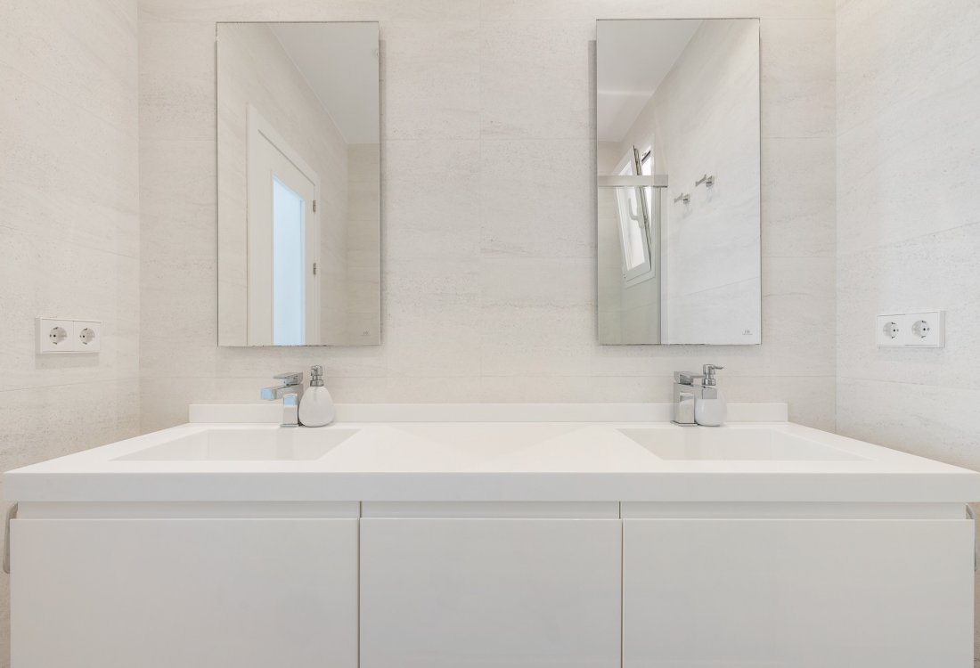 Adosado reformado situado cerca del mar - 12