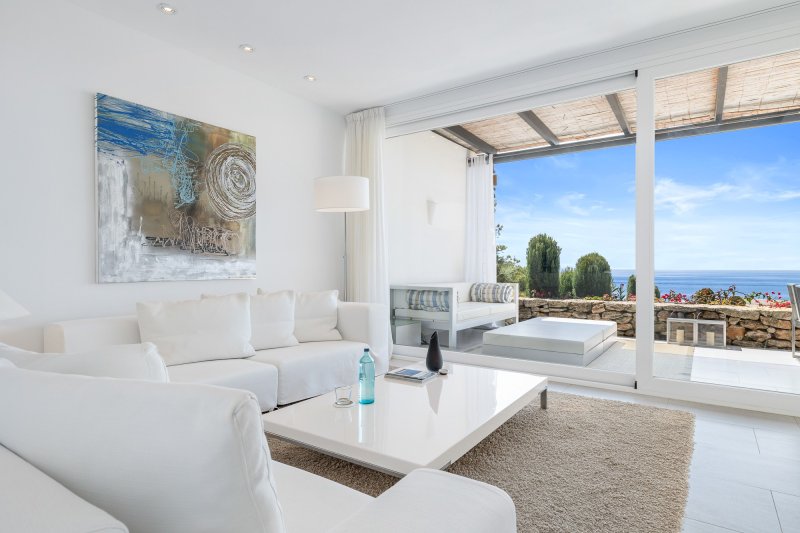 Adosado reformado situado cerca del mar - 2