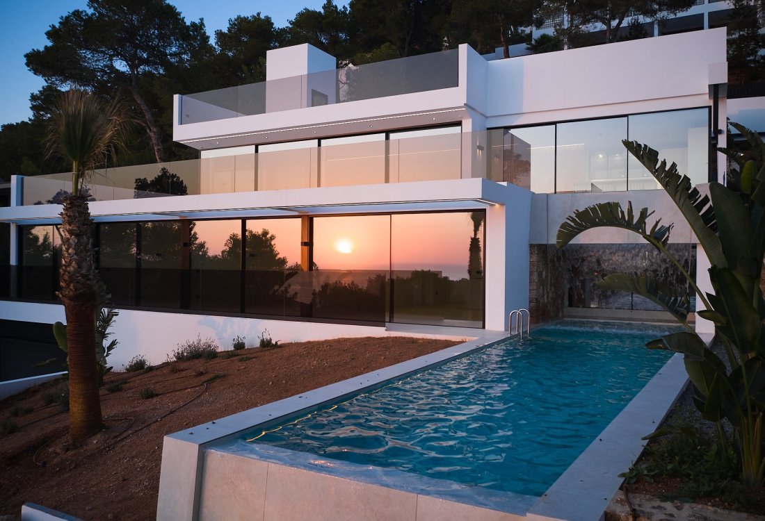 New build villa with waterfall pool and sunset views - 15