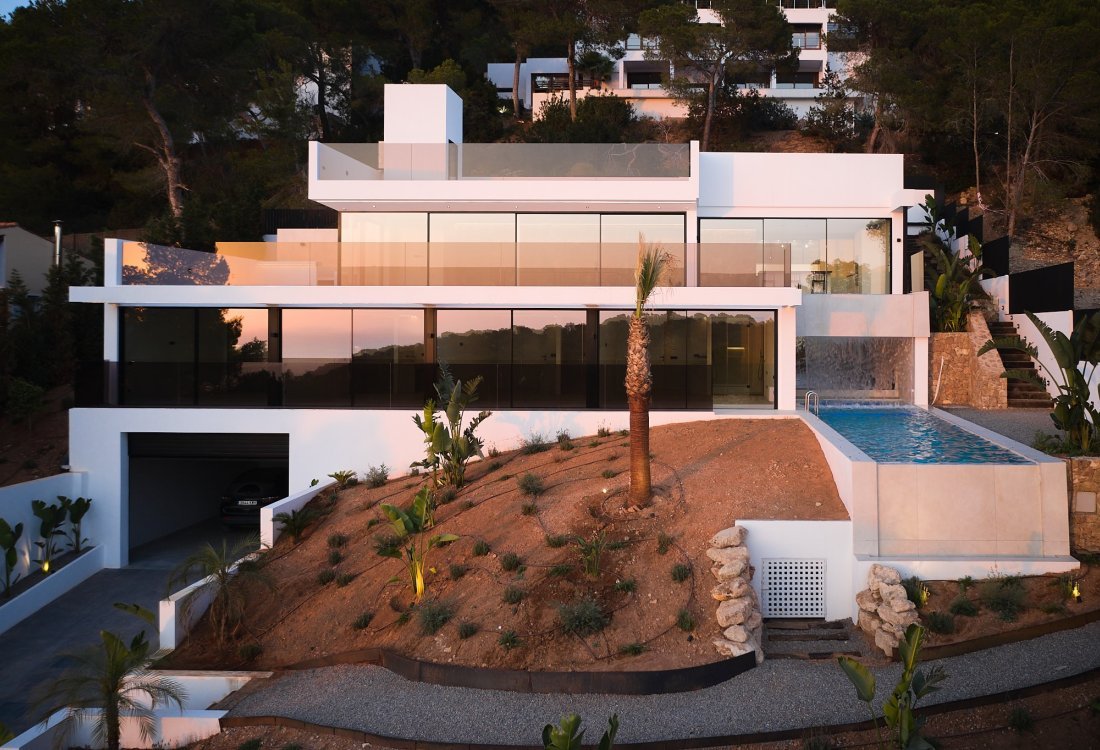 New build villa with waterfall pool and sunset views - 2