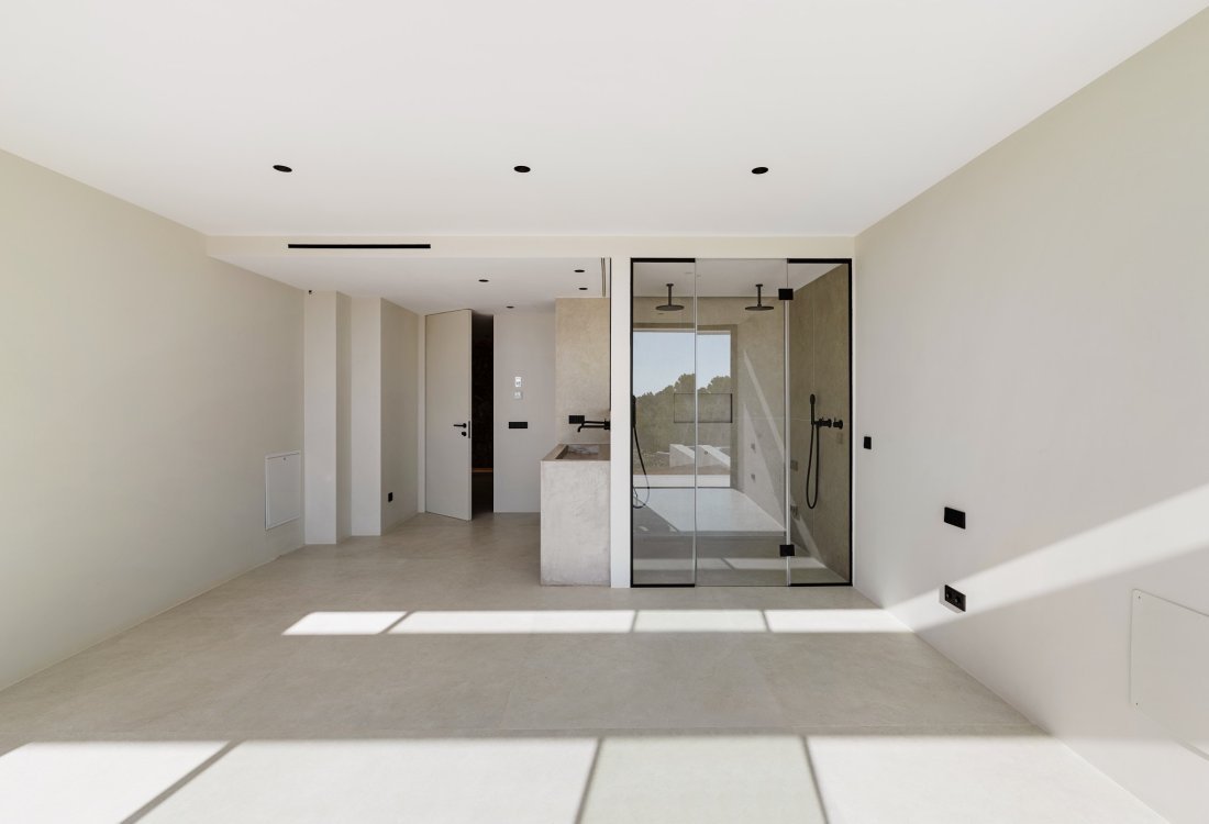 New build villa with waterfall pool and sunset views - 8