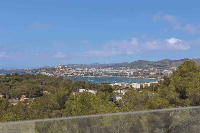 Modern villa  with breathtaking sea views - 2