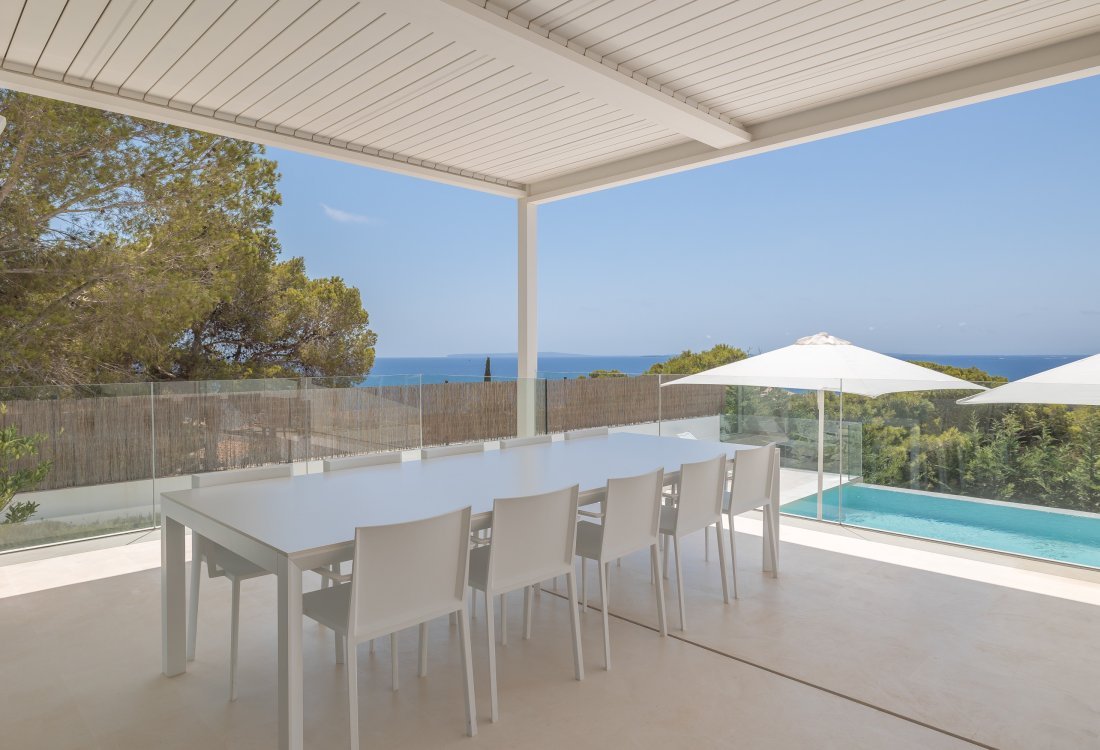 Moderne Villa mit atemberaubendem Meerblick - 28