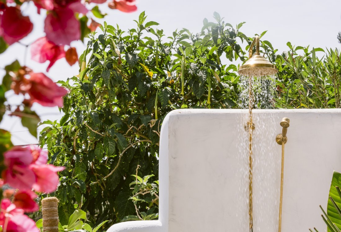 Renovated villa in quiet area with sea view - 17