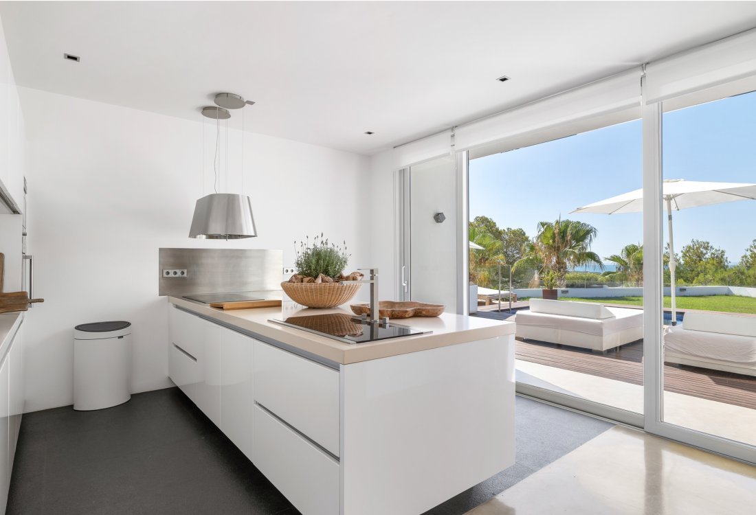 Luxuriöse Villa mit Vermietungslizenz und beeindruckendem Meerblick - 7
