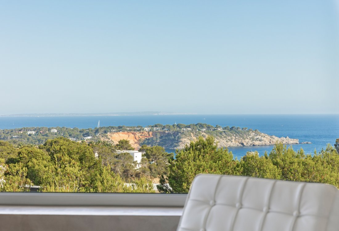 Luxuriöse Villa mit Vermietungslizenz und beeindruckendem Meerblick - 3