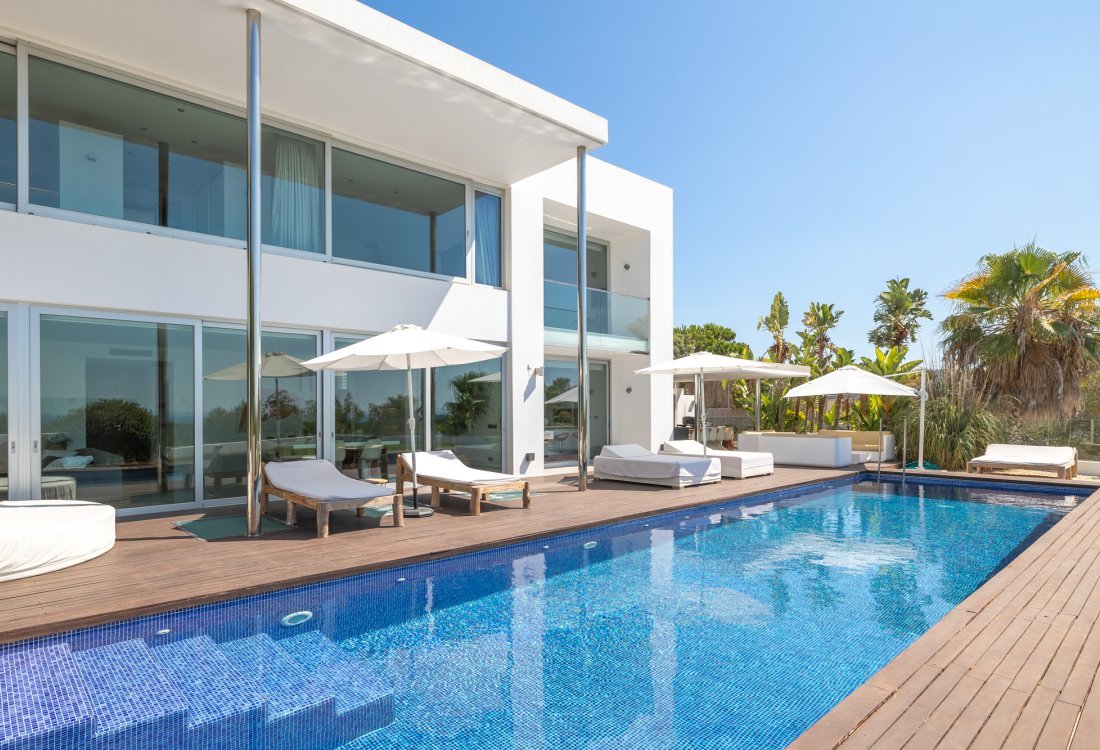Luxuriöse Villa mit Vermietungslizenz und beeindruckendem Meerblick - 23