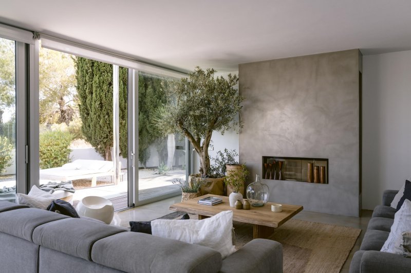 Luxurious villa with rental licence and impressive sea views - 4