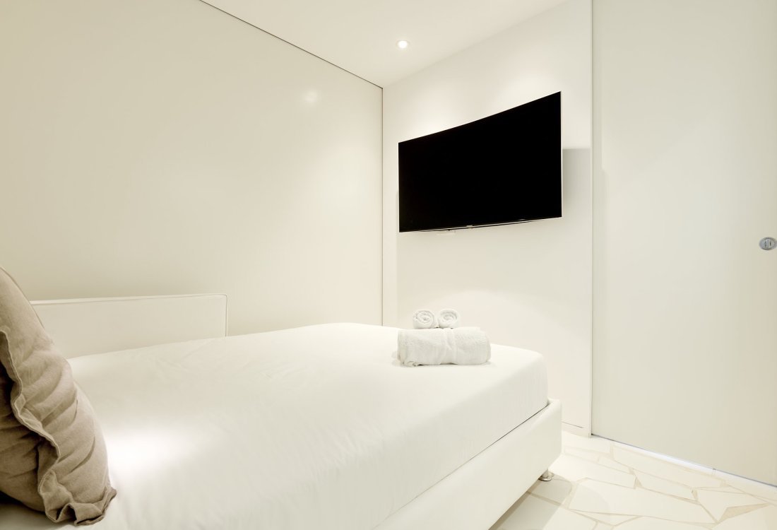 Exclusive apartment in the iconic Las Boas building - 11