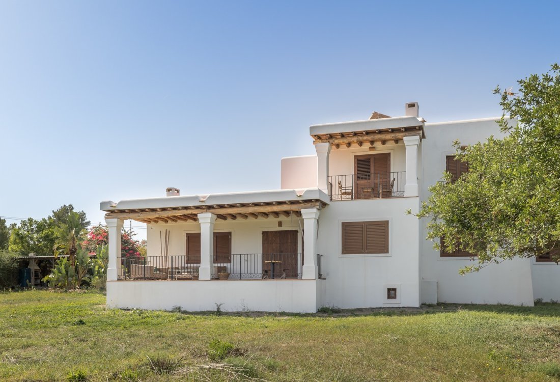 Finca mit Vermietungslizenz und offenem Blick - 16