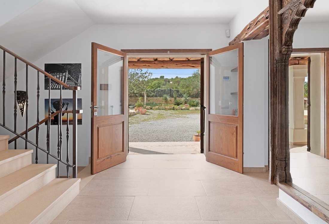 Finca mit Vermietungslizenz und offenem Blick - 7