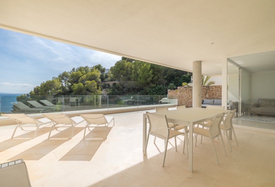 Exclusive apartment with panoramic views and style - 3