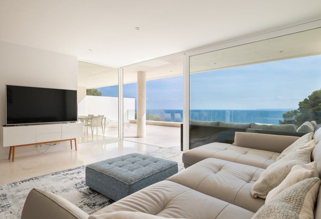 Exclusive apartment with panoramic views and style - 2